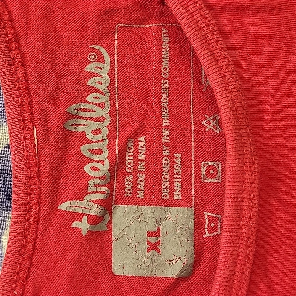 Great Condition Red Tank Top with Gold Pattern 🌈 - Picture 3 of 6